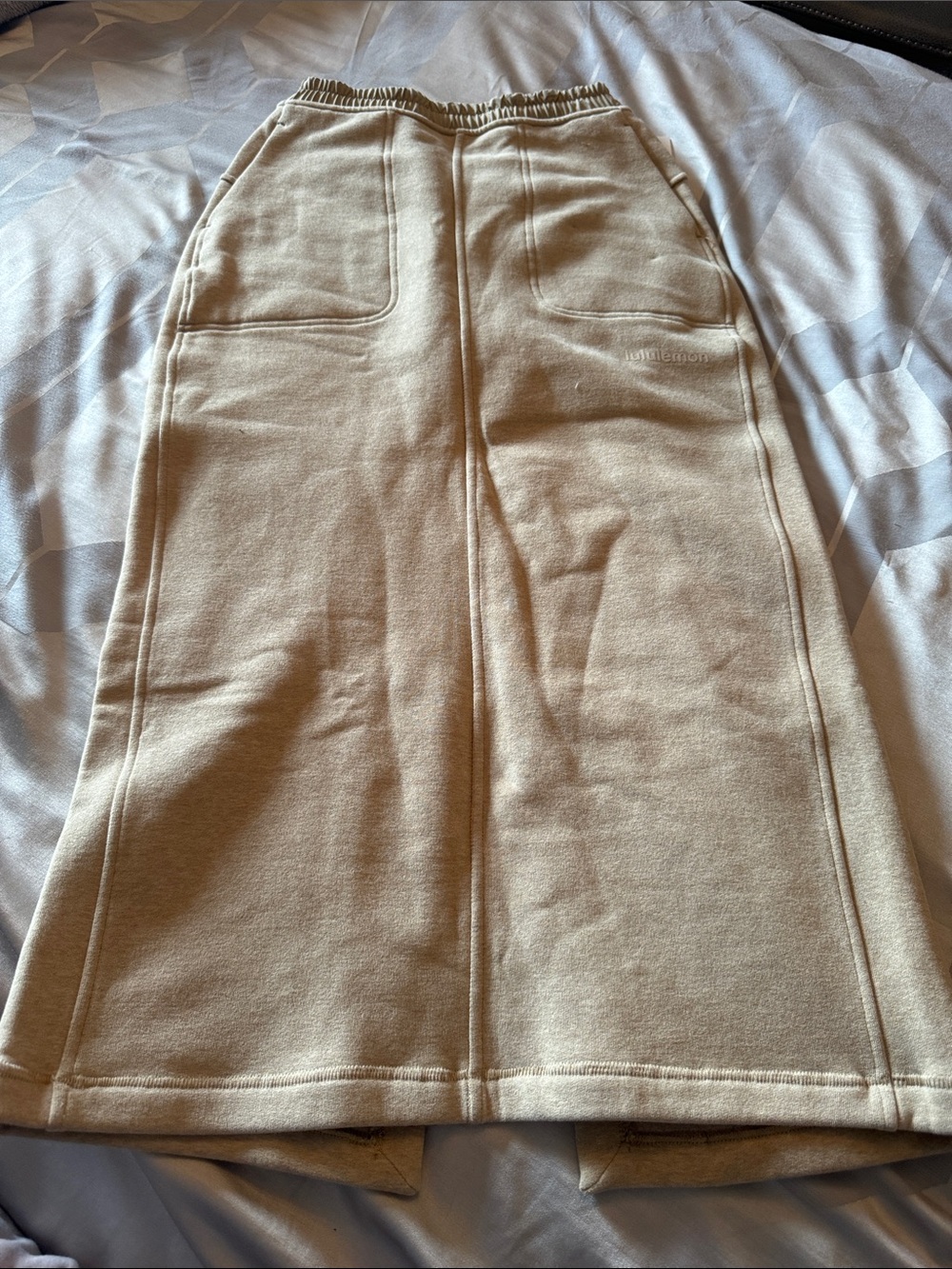 Lululemon Neutral Cream Skirt